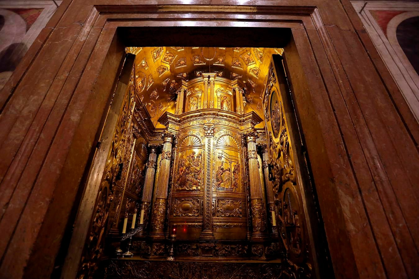 La Deslumbrante Capilla Del Sagrario En La Mezquita Catedral En Im Genes