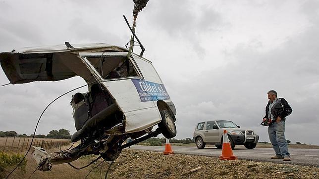 La furgoneta, tras el impacto
