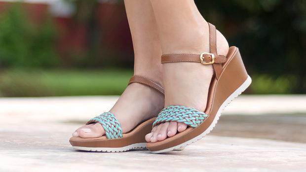 Qué debes tener en cuenta antes de comprarte unas sandalias para esta  primavera