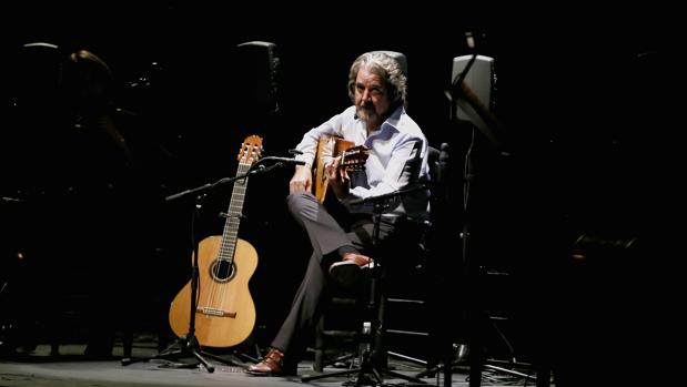 Rafael Riqueni durante un concierto