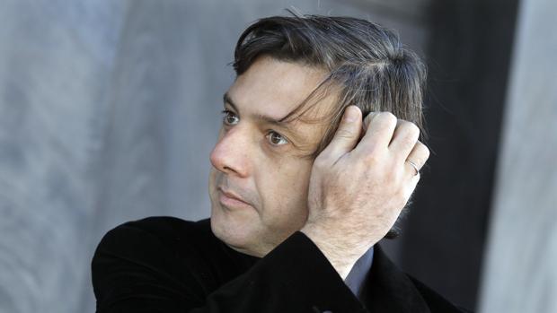 El novelista Andrés Barba, ayer en Barcelona