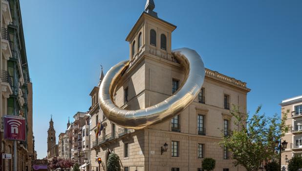 «RINGdeLUXE», de Plastique Fantastique