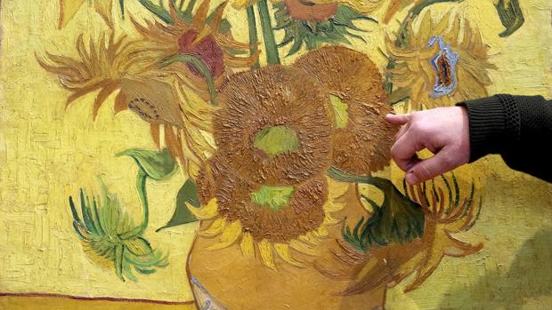 Imagen del cuadro, durante la rueda de prensa celebrada hoy en el Museo Van Gogh de Ámsterdam