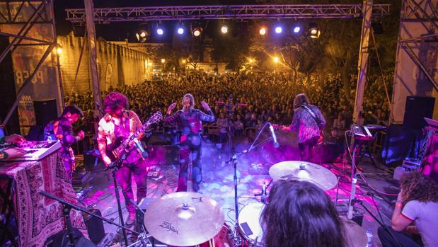 La Plaza Alfonso X El Sabio se llenó durante la cita