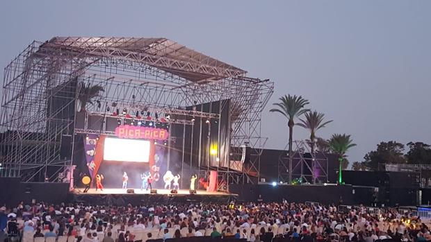 Los más pequeños cantaban y bailaban al ritmo de Pica-Pica