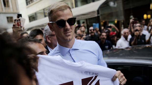 Joe Hart, en su llegada a la sede del Torino