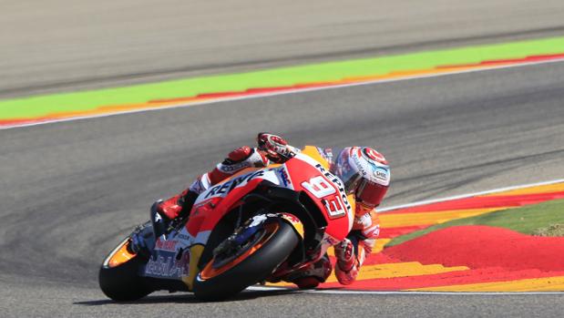 Marc Márquez triunfa en Aragón