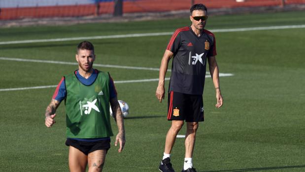 Ramos y Luis Enrique, en Las Rozas