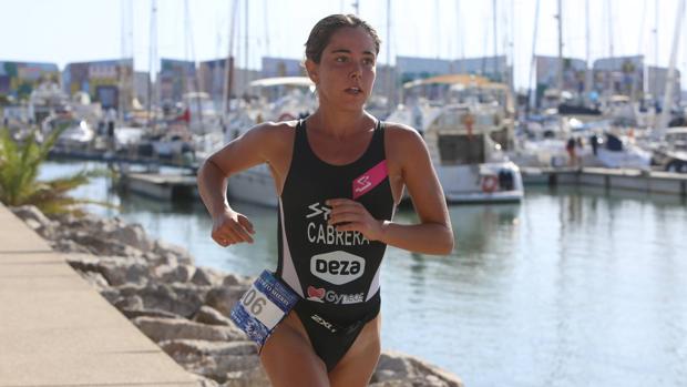 El III Triatlón BMW Puerto Sherry se pone en liza este sábado.