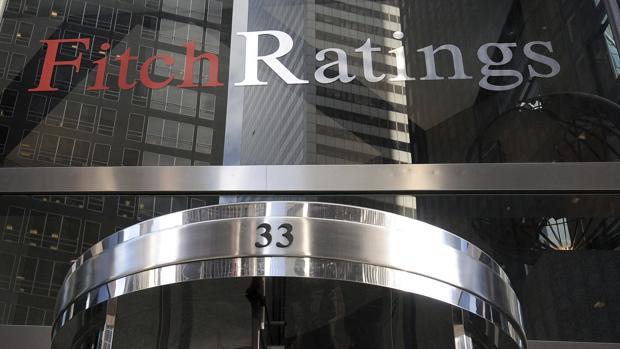 Fitch calificó a finales de 2015 a Cataluña con el «rating» «BB» con perspectiva negativa