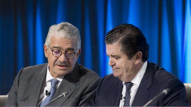 José Bogas y Borja Prado, en la junta de accinoistas del grupo