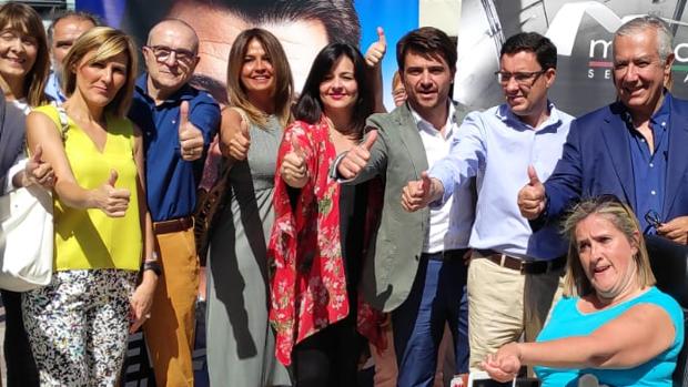 Beltrán Pérez, junto a Javier Arenas y Virginia Pérez