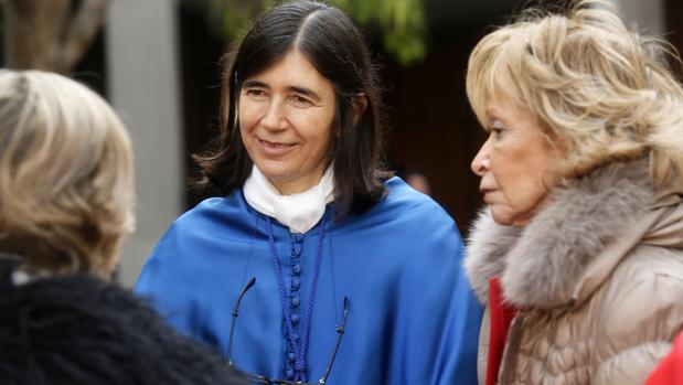 Imagen de María Blasco momentos antes de ser investida doctora honoris causa