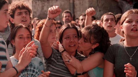 Imagen de ayer, día 12 de julio, tras conocerse la fatal noticia