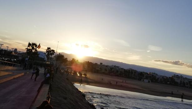 Imagen tomada en la playa de las Arenas de Valencia