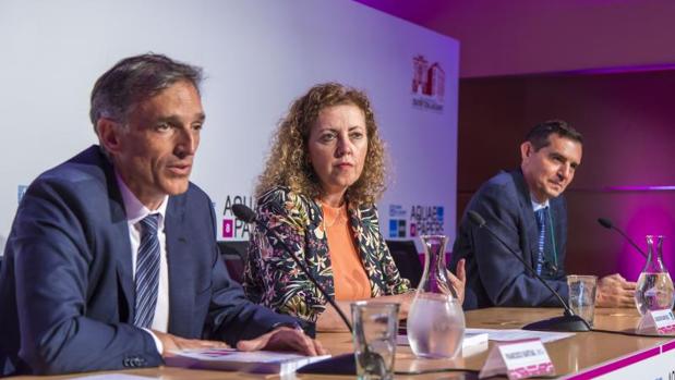 Bartual, Martínez y Olcina, en la presentación del número 8 de «Aquae Papers»