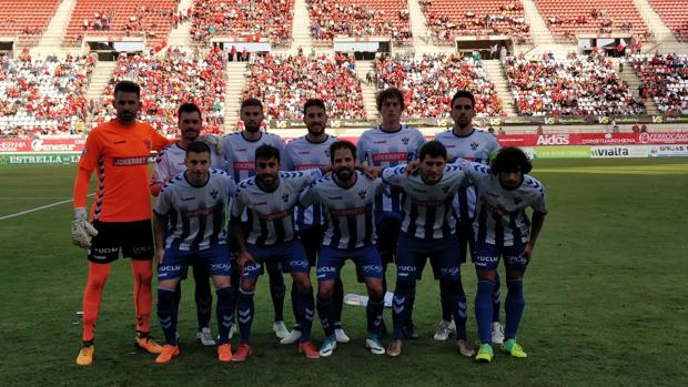 Pese a la derrota, el CF Talavera sigue en puestos de «play-off»