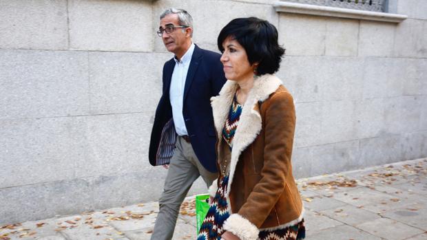 Pilar de Lara, a su llegada a la sede del CGPJ
