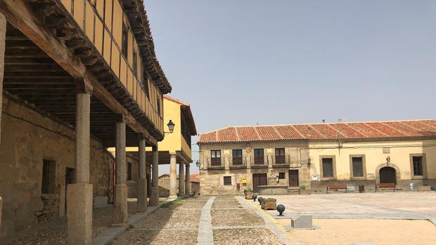 Plaza de Bonilla de la Sierra, en Ávila