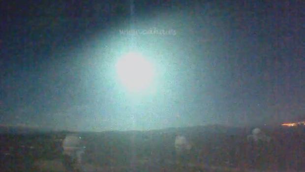 Vista del paso de un meteorito