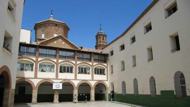 Colegio de los escolapios de Alcañiz, en el que estuvo destinado un acusado de abusos sexuales