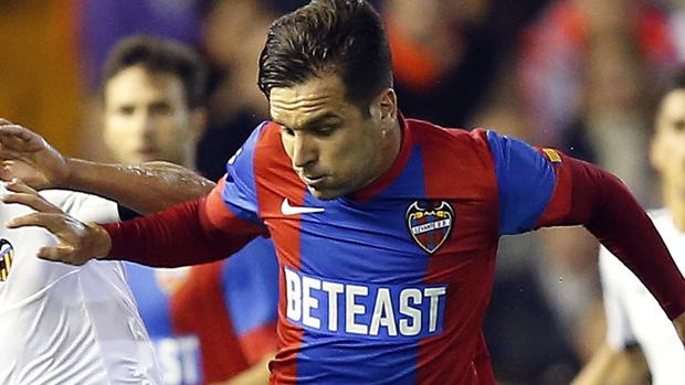 El futbolista Toño García, durante un partido del Levante
