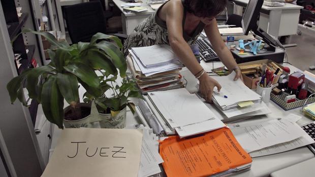 En 2018 se dictaron en Aragón una media de 1.250 resoluciones por juzgado