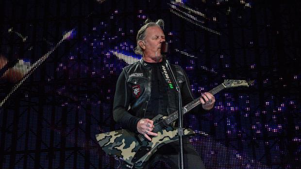 James Hetfield, durante una actuación de Metallica