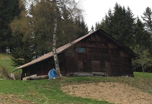 Imagan de la cabaña donde estaba escondido Josu Ternera