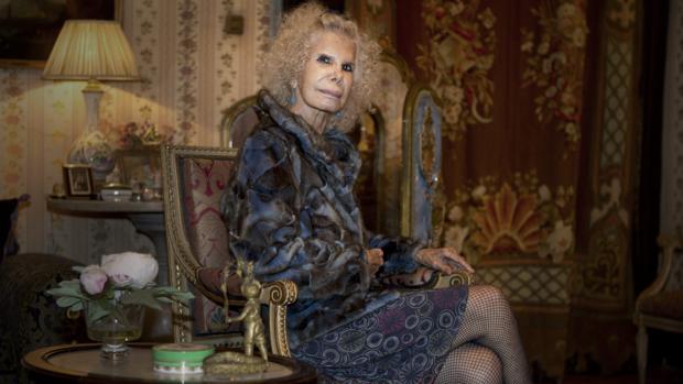 Doña Cayetana en 2012, durante una sesión de fotos para ABC en el Palacio de las Dueñas