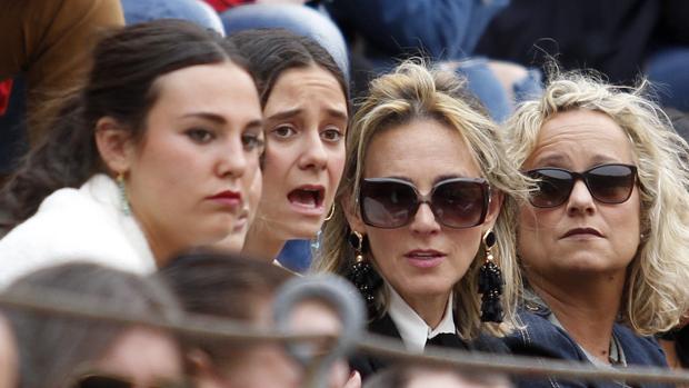 La hija de la Infanta Doña Elena, en la goyesca del Dos de Mayo en Las Ventas