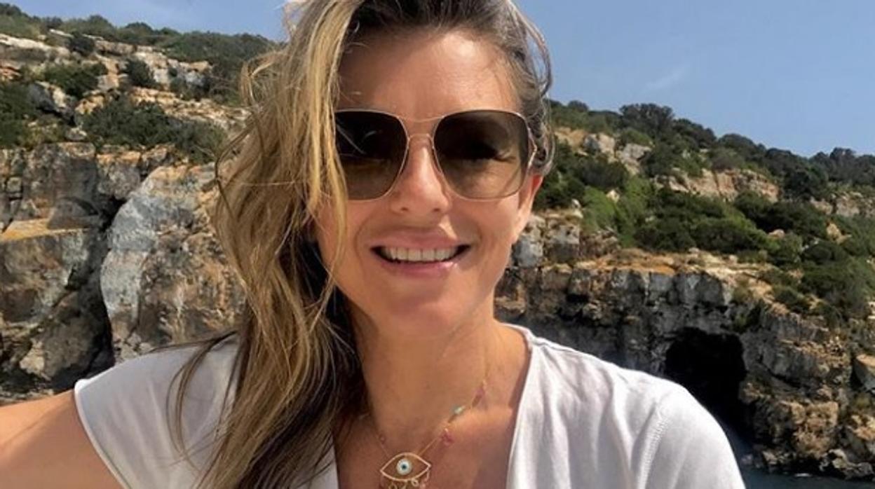 Elizabeth Hurley Películas Y Programas De Televisión