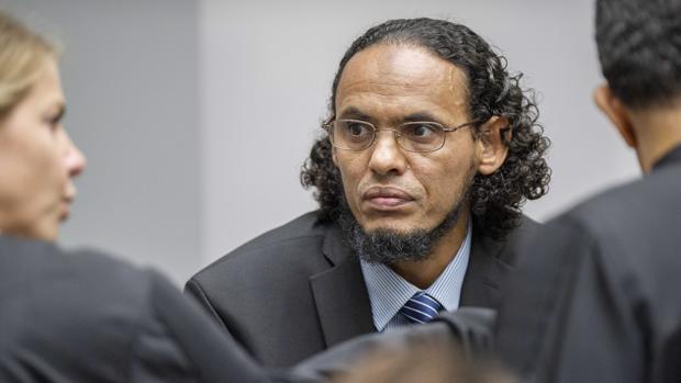 Ahmad al Faqi al Mahdi durante la vista para la lectura de los cargos en su contra