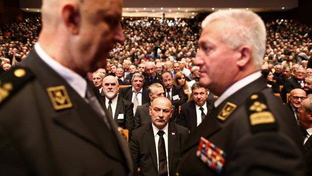 Tomo Medved, ministro croata para los Veteranos de Guerra, en el homenaje a Slobodan Praljak