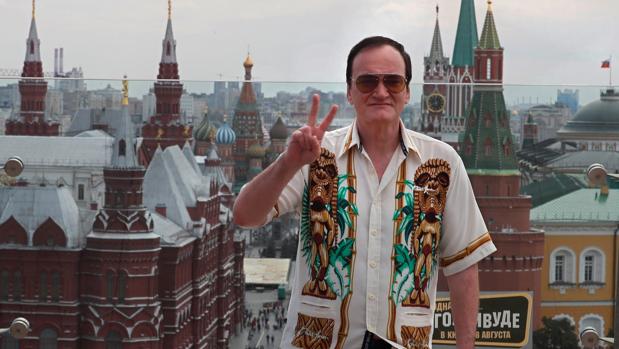 El director estadounidense Quentin Tarantino posa durante la presentación de su última película en Moscú, Rusia