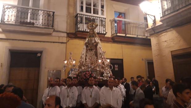 La Patrona, en la calle Santo Cristo camino del Monasterio de la Piedad