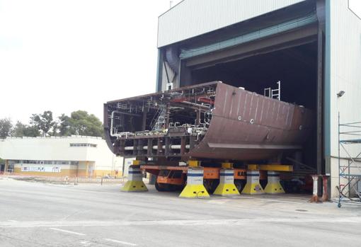 El bloque se prepara para la puesta de quilla que será el 22 de agosto