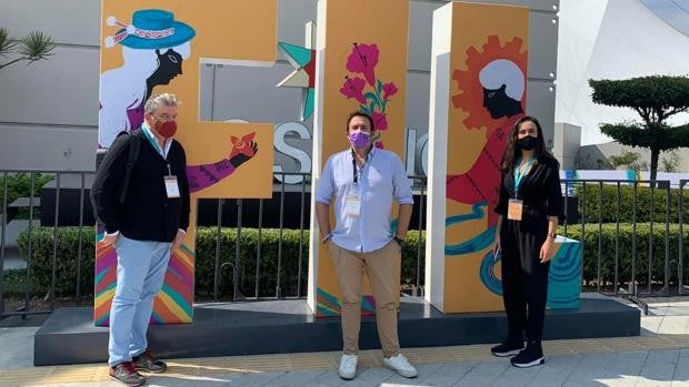 El alcalde y dos concejales presentan la candidatura de Cádiz al X Congreso de la Lengua en México