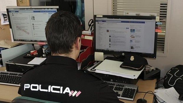 Los padres de una niña 'pillan' a un ciberacosador gaditano que le convencía para tener sexo