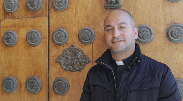 El padre Salar Kajo este lunes en Sevilla