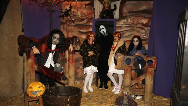 Isla Mágica volvió a celebrar ayer la fiesta de Halloween