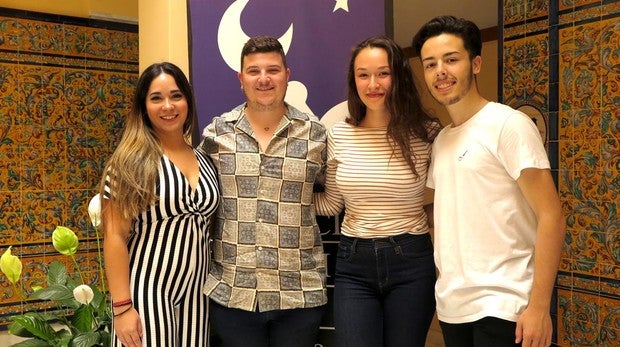 Los cuatro beneficiarios del nuevo programa de becas para la formación avanzada de jóvenes artistas flamencos